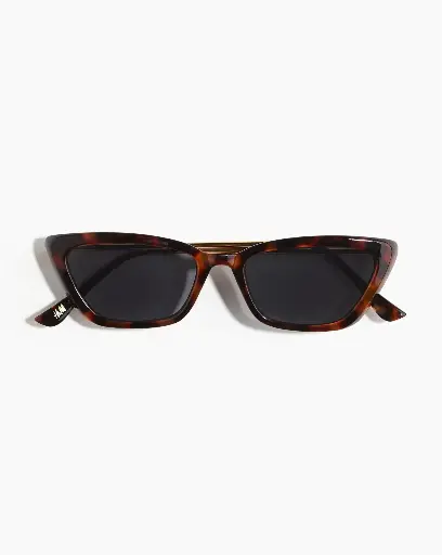 Cat-eye sunglasses