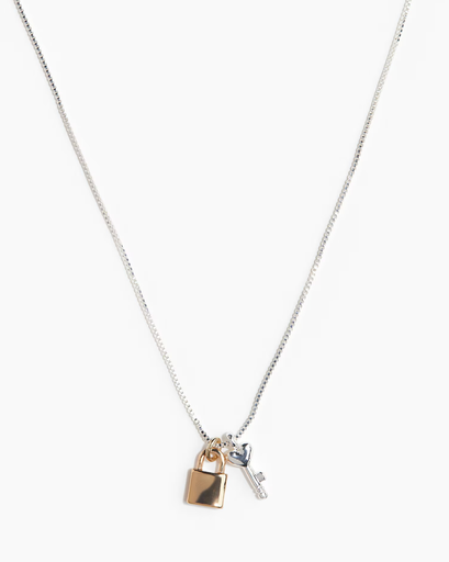 Pendant necklace